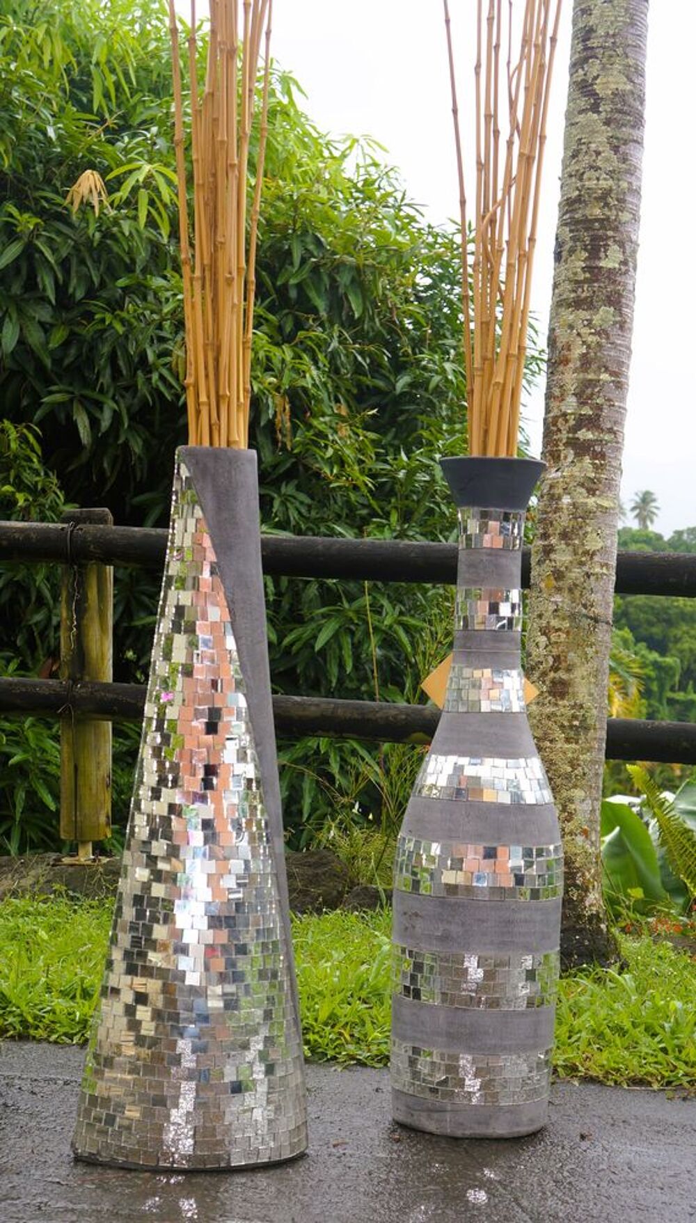 VASES TERRE CUITE ET MOZAIQUE DE VERRE Décoration