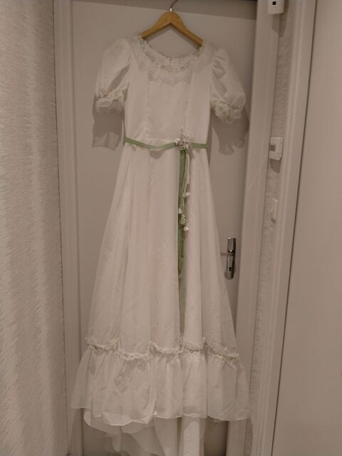 Robe de marie des annes 1970, taille 44 75 Dijon (21)
