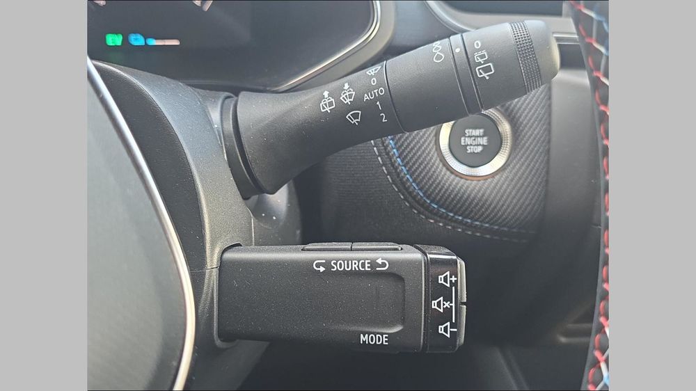 Captur E-Tech full hybrid 160 ch esprit Alpine 2026 occasion 91300 Massy