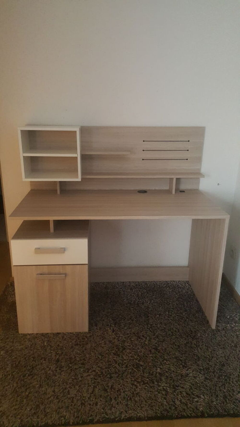 Bureau 
Meubles