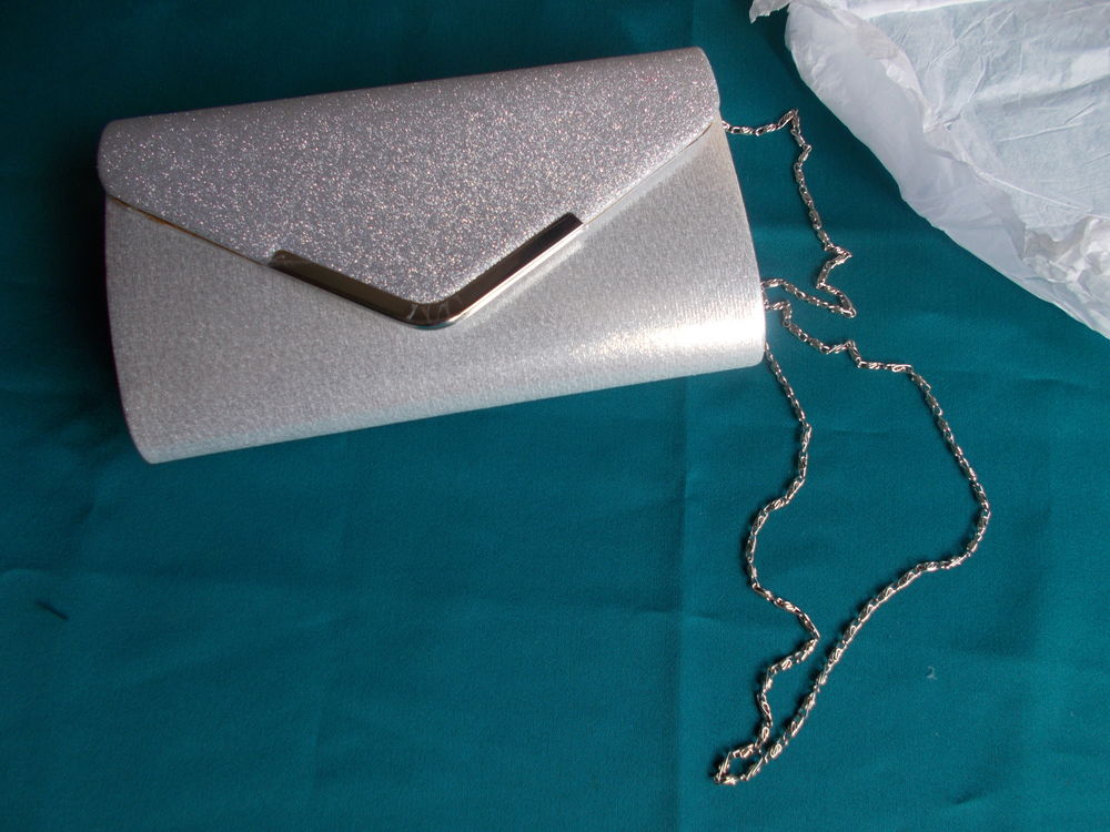 SAC POCHETTE DE SOIREE Maroquinerie