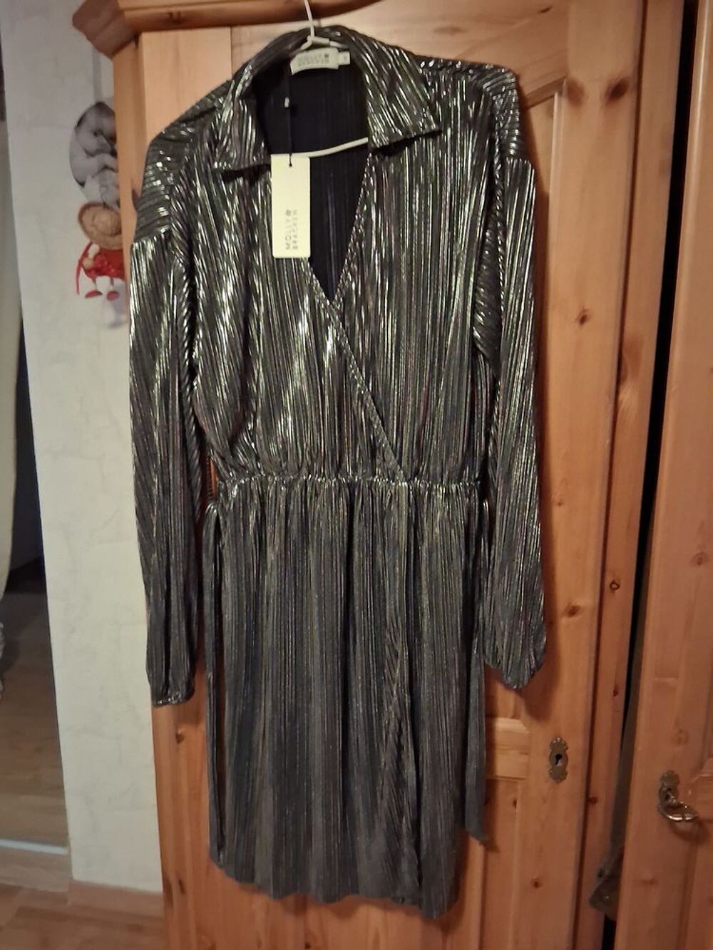 Magnifique robe MOLLY BRACKEN , taille S, neuve Vêtements