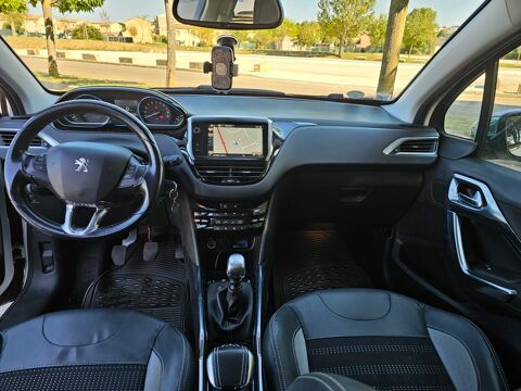 Peugeot 2008 1.6 e-HDi 115ch FAP BVM6 Allure