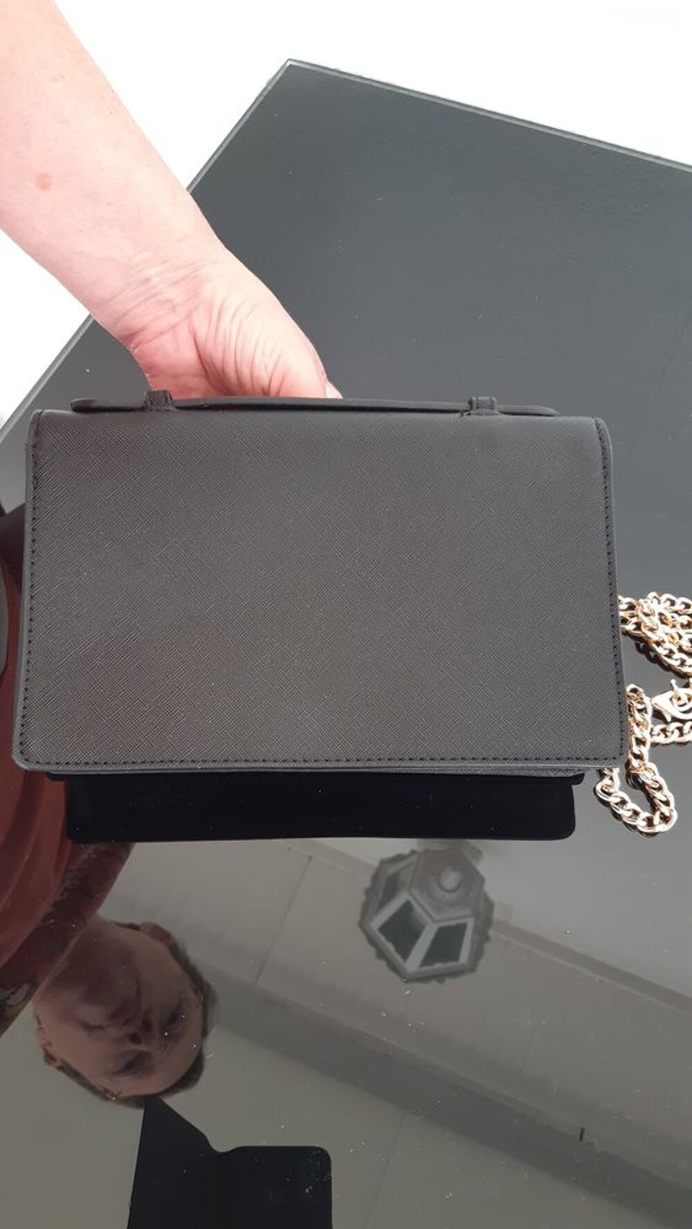 Sac avec chainette Maroquinerie