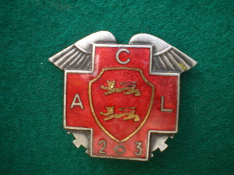 Insigne de Sant� - Ambulance Chirurgicale L�g�re 203. 110 Caen (14)