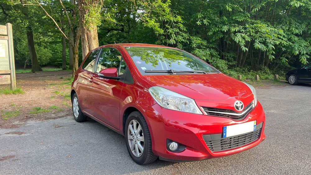 Yaris 1.0 - 69 VVT-i Confort Pack 2012 occasion 95320 Saint-Leu-la-For&ecirc;t