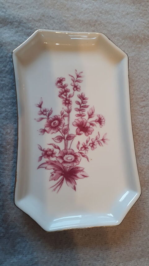 plat porcelaine peinte 15 Lorient (56)