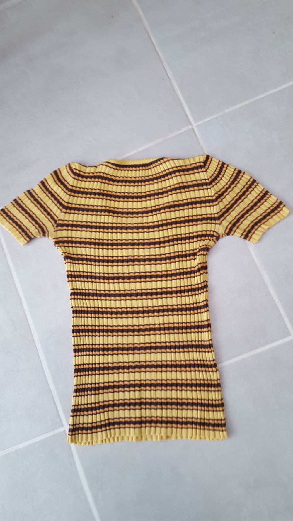 Tee short t 38 40 Vêtements