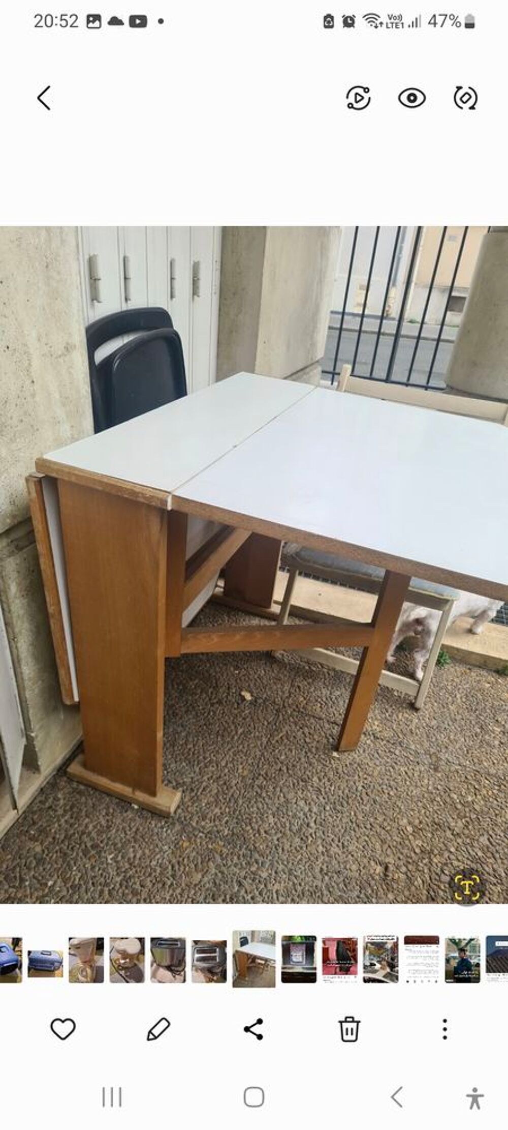 Table pliant blanc tres bon etat Meubles