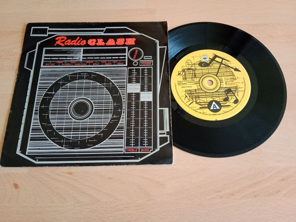 45 Tours THE CLASH Radio Clash CD et vinyles