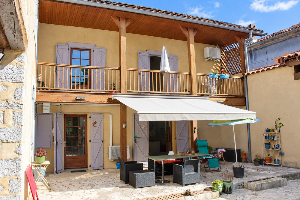 Vente Maison Maison d'habitation T5 / dépendances /  local commercial /  cœur de Montréjeau Montréjeau