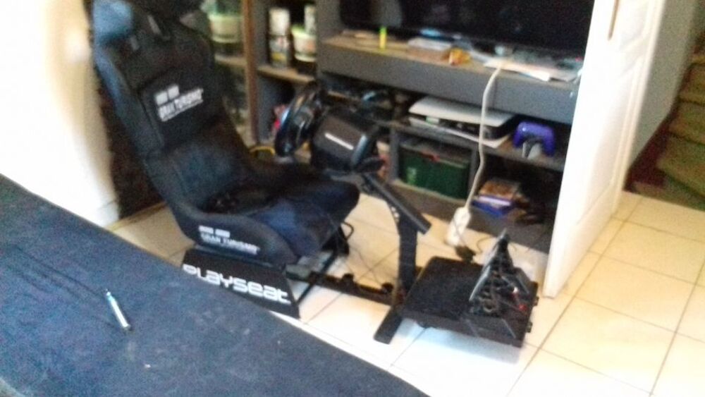playset grand turismo et(ou) volant thrustmaster T248 Consoles et jeux vidéos