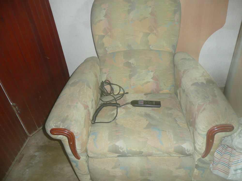 fauteuil electrique confortable Meubles