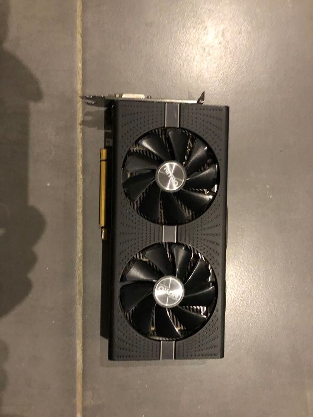 AMD rx 570 8 Go tres bon &eacute;tat Matériel informatique