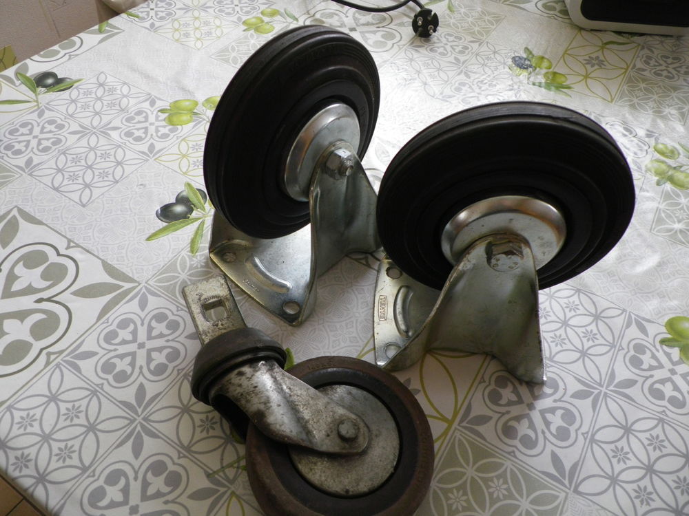 3 roulettes Bricolage