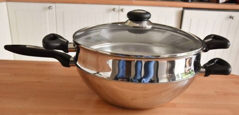 NEUF. WOK avec panier vapeur. Inox. NEUF 85 Gujan-Mestras (33)
