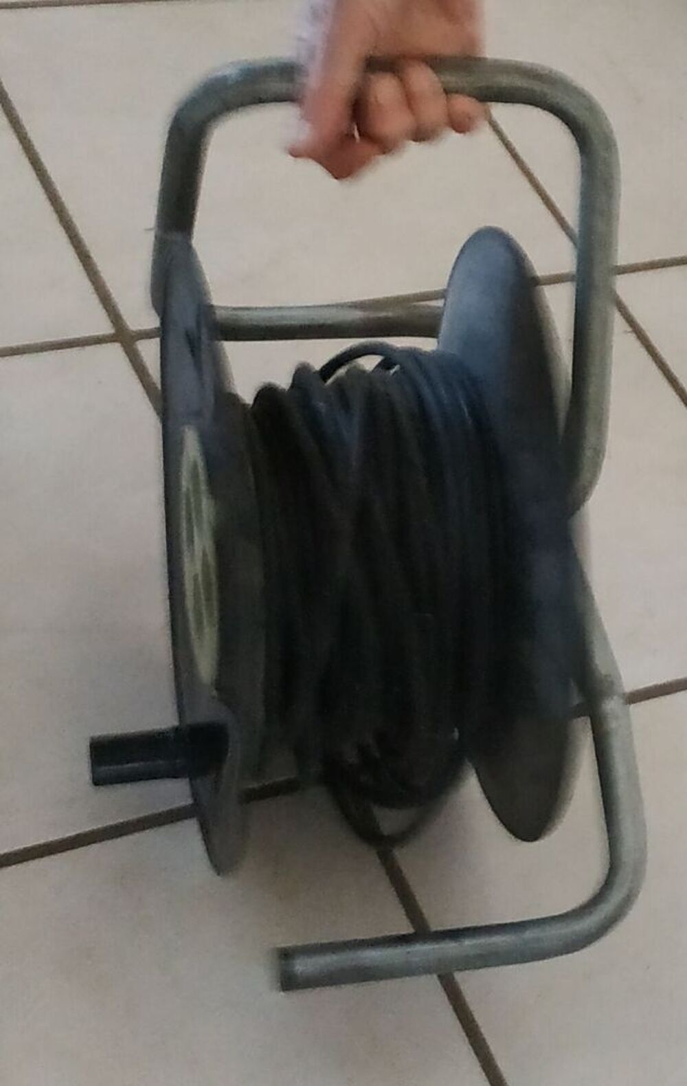 ENROULEUR ELECTRIQUE 20 M Bricolage