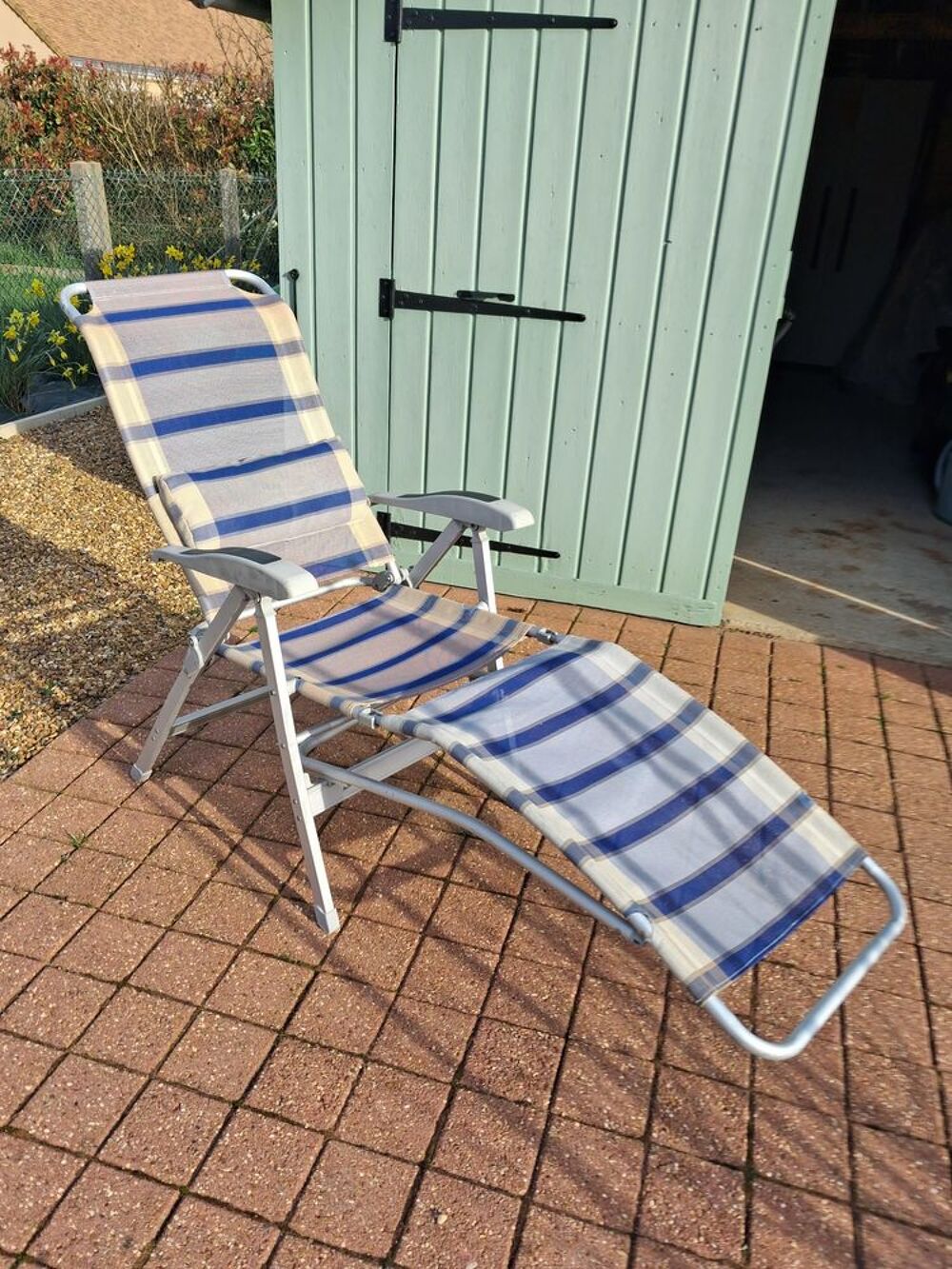 fauteuils de camping
Jardin
