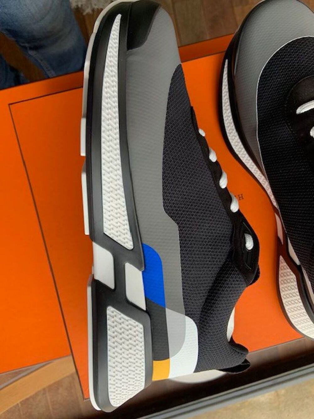 Sneaker Hermes neuf T. 42 avec facture + boite + dustbag Chaussures