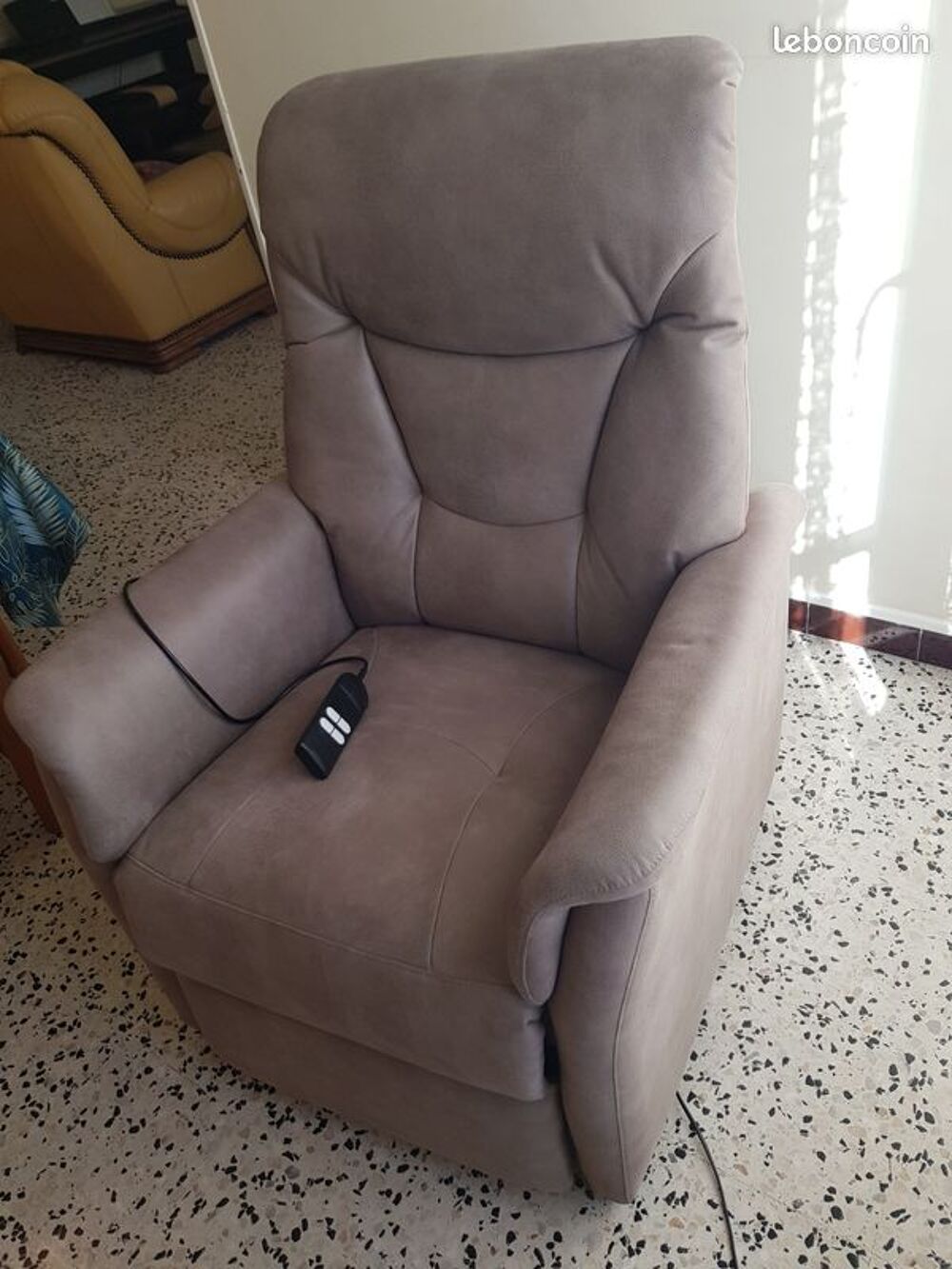 Fauteuil inclinable releveur Meubles