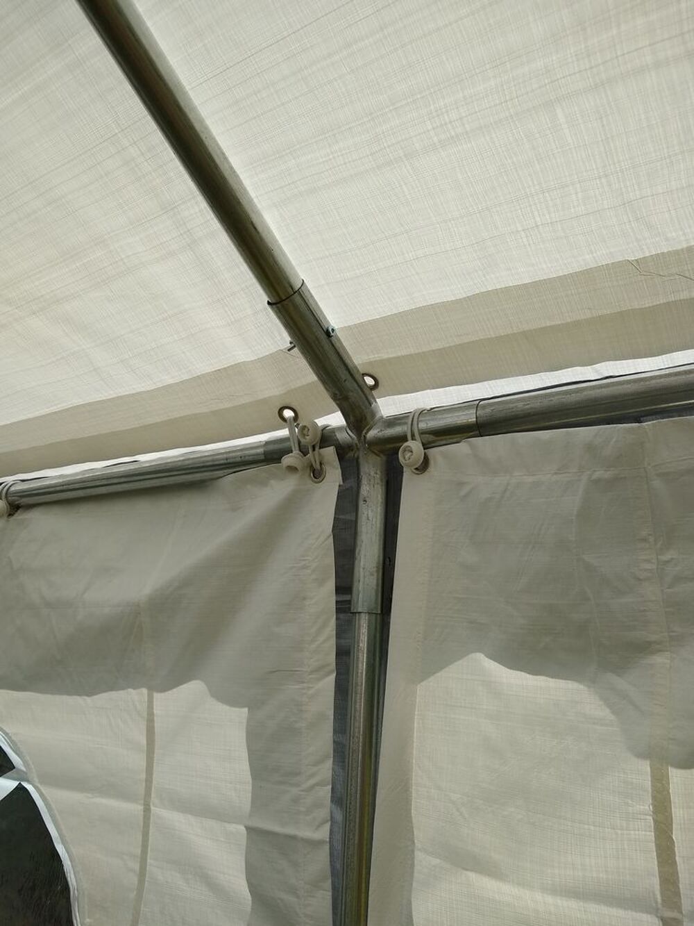 Barnum - tente de r&eacute;ception 3x6m Jardin