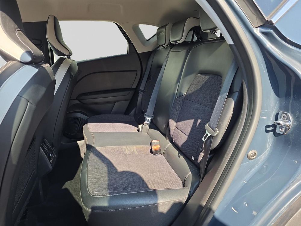 Captur TCe 140 EDC - 21 Business 2022 occasion 38140 Rives