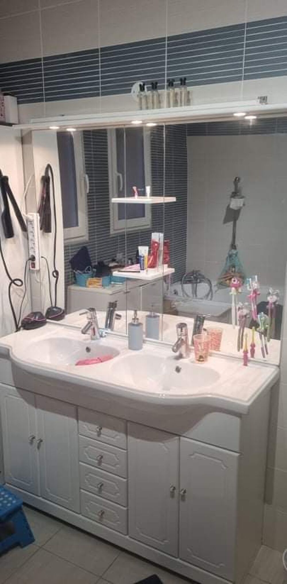 Meuble s. de bain, double Vasque avec miroir Meubles