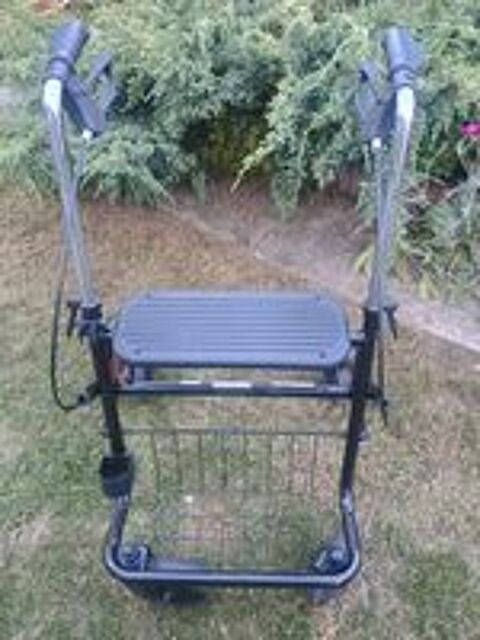   dambulateur pliable 