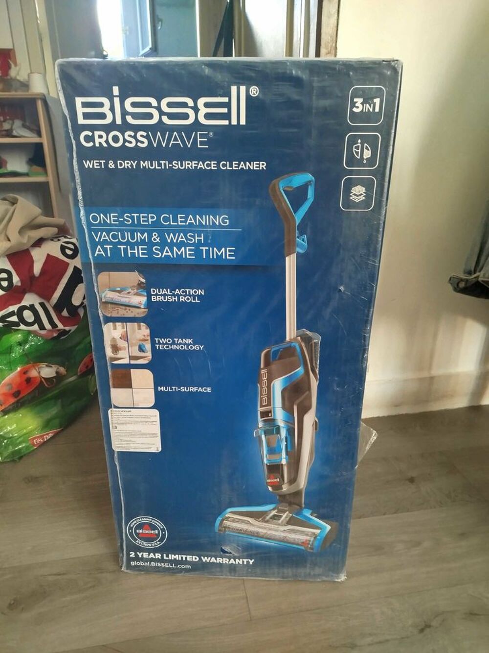 aspirateur laveur Bissell neuf Electroménager