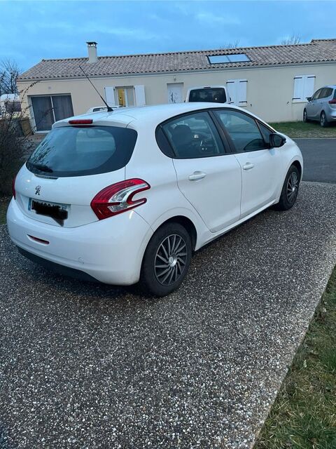 Peugeot 208 1.0 PureTech 68ch BVM5 Access 2014 occasion Matha 17160