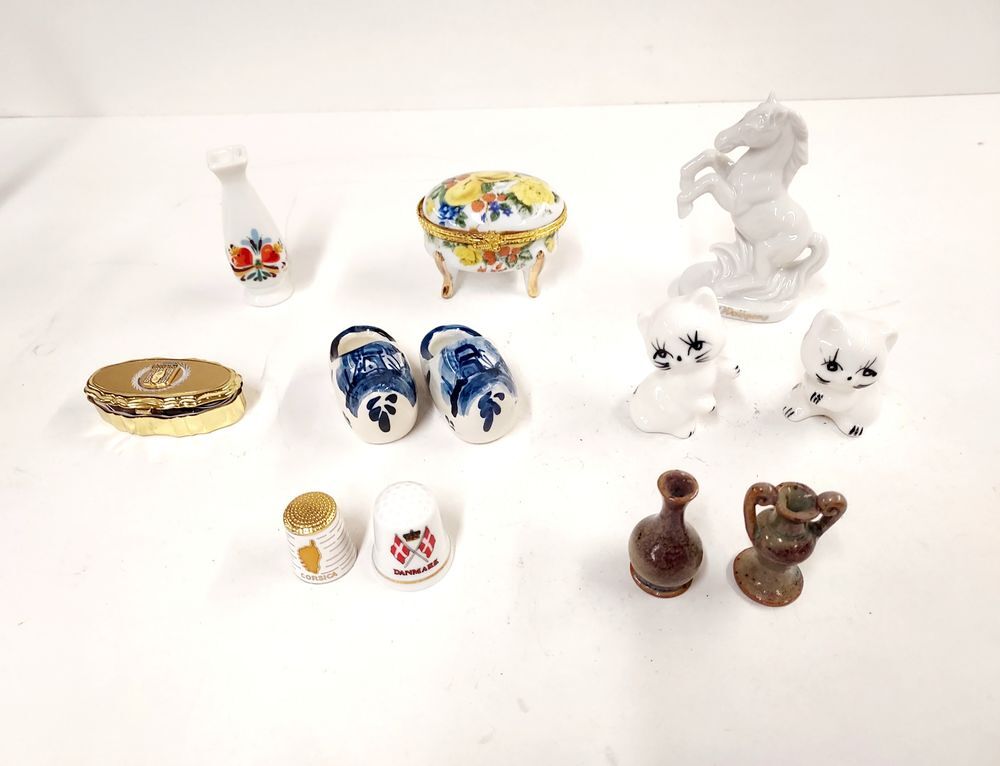Id&eacute;e cadeaux ! Lot de 9 superbes petits bibelots Décoration