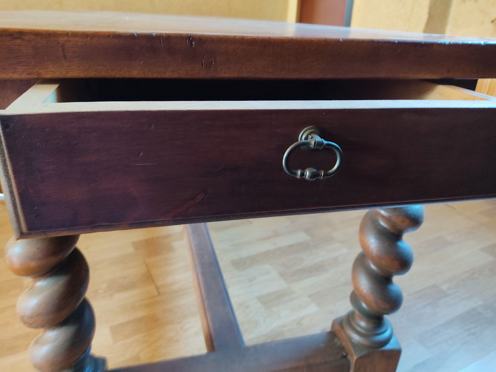 Table en ch&ecirc;ne Meubles