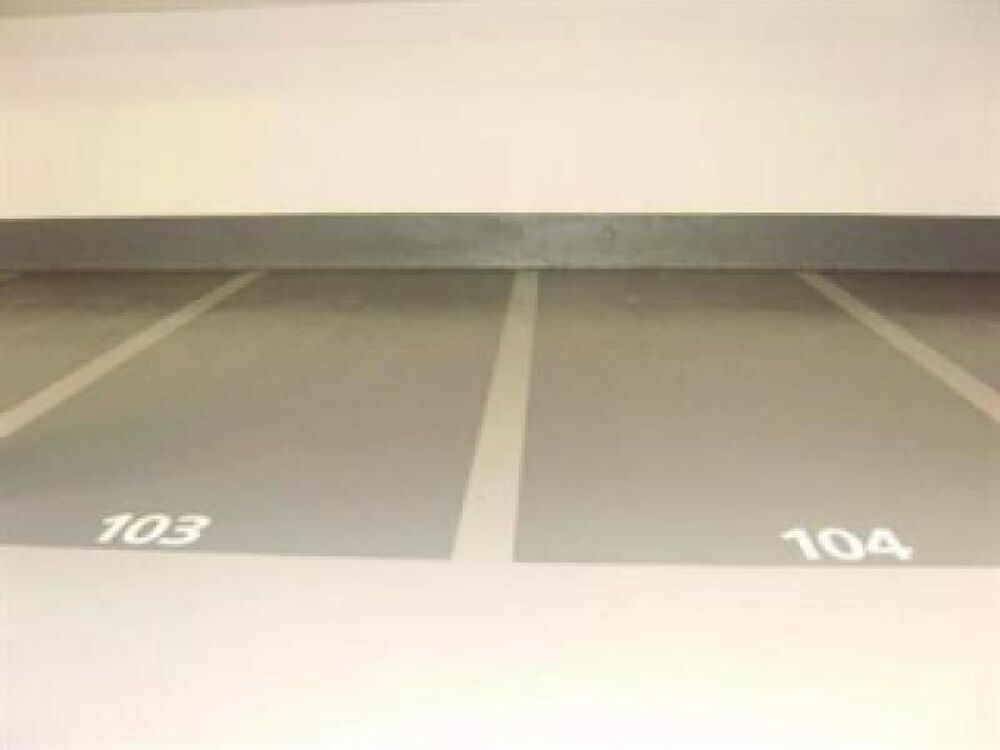Location Parking/Garage Bel emplacement Issy-les-moulineaux