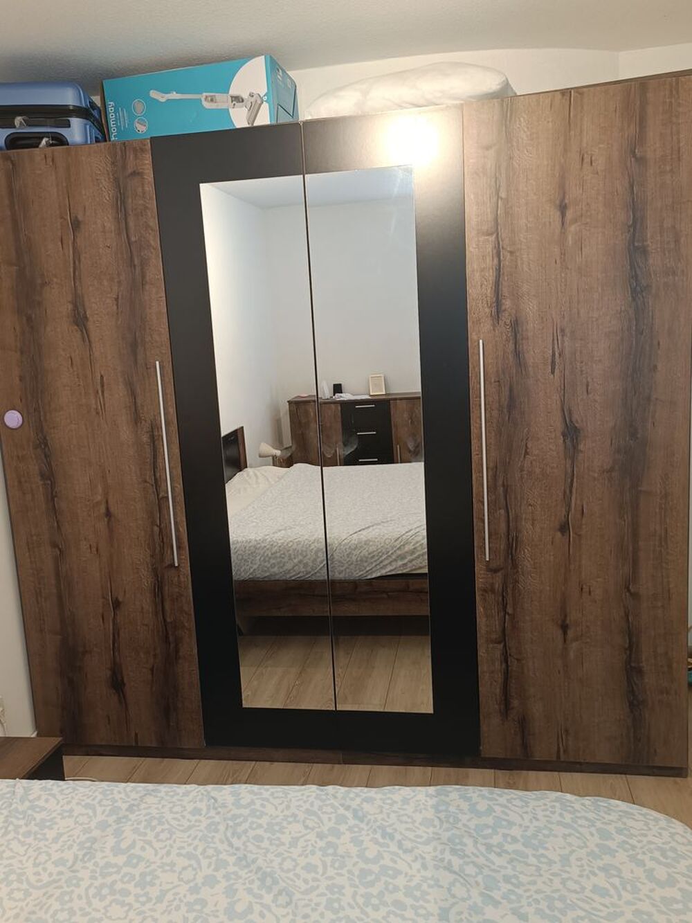 Chambre compl&egrave;te adulte ? comme neuve ? couchage 180x20 Meubles