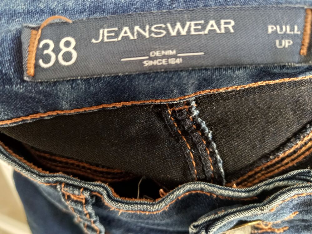 Pantalon Jeanswear Femme Taille 38 ou M Vtements
