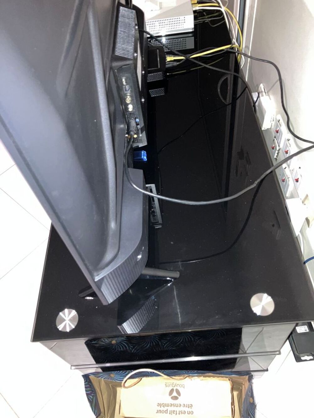 meuble t&eacute;l&eacute; hifi Meubles