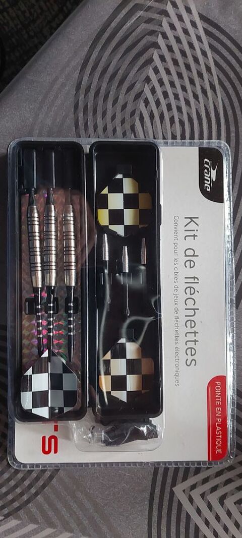 Fl�chettes 10 Melle (79)