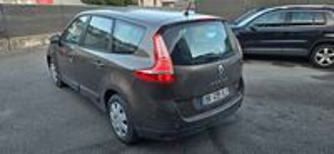 Grand Sc&eacute;nic III dCi 110 FAP eco2 Expression Euro 5 7 pl 2011 2011 occasion 74950 Scionzier