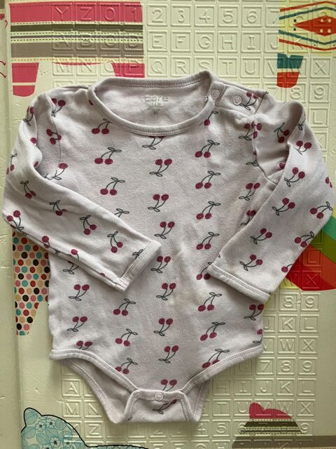 body manches longues Care taille 12 mois 3 Br�m�nil (54)