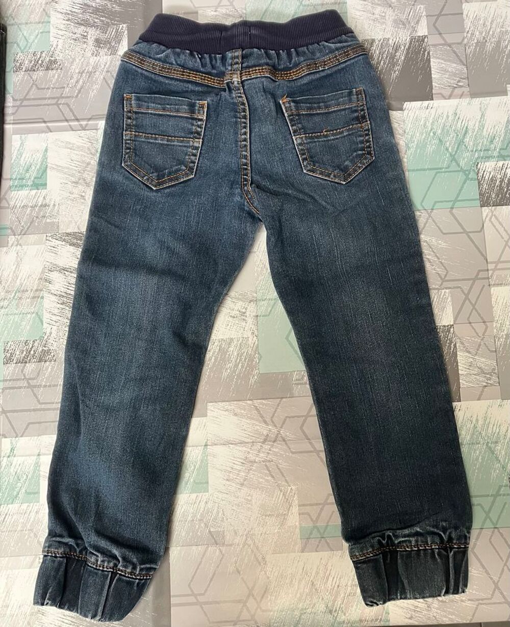 Jeans 5 ans Vêtements enfants