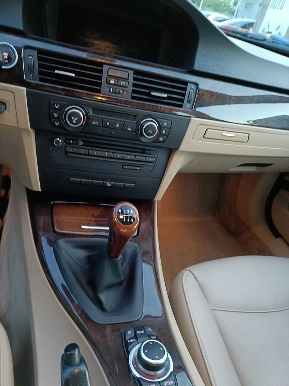 S&eacute;rie 3 325i 218 ch Edition A 2026 occasion 83500 La Seyne-sur-Mer