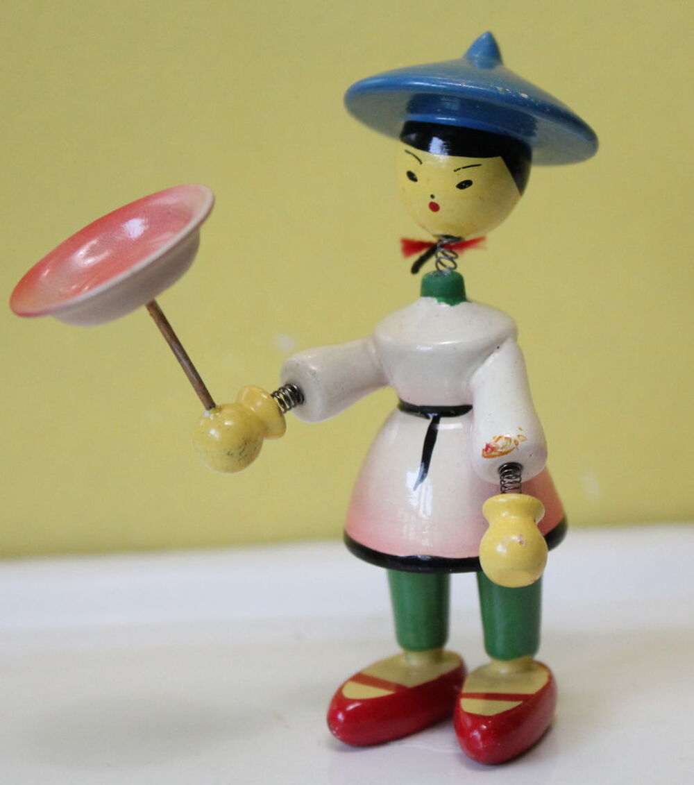 Figurine Bobble Head GOULA Spain Jongleuse assiette chinois 