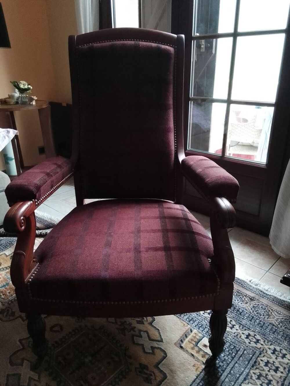 2 fauteuils r&eacute;gence Meubles