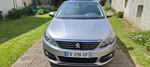 Peugeot 308 1.2 PureTech 130ch S&S EAT6 Allure 2018 occasion Montgeron 91230