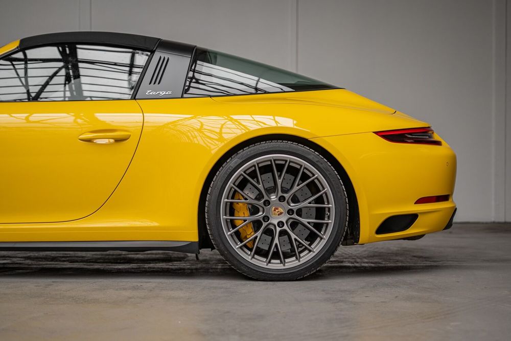 911 (991) 911 Targa 4 3.0i 450 GTS PDK 2017 occasion 75014 Paris