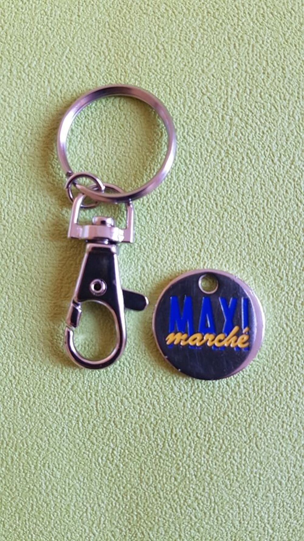 PORTE - CL&Eacute; MAX - MARCH&Eacute; 