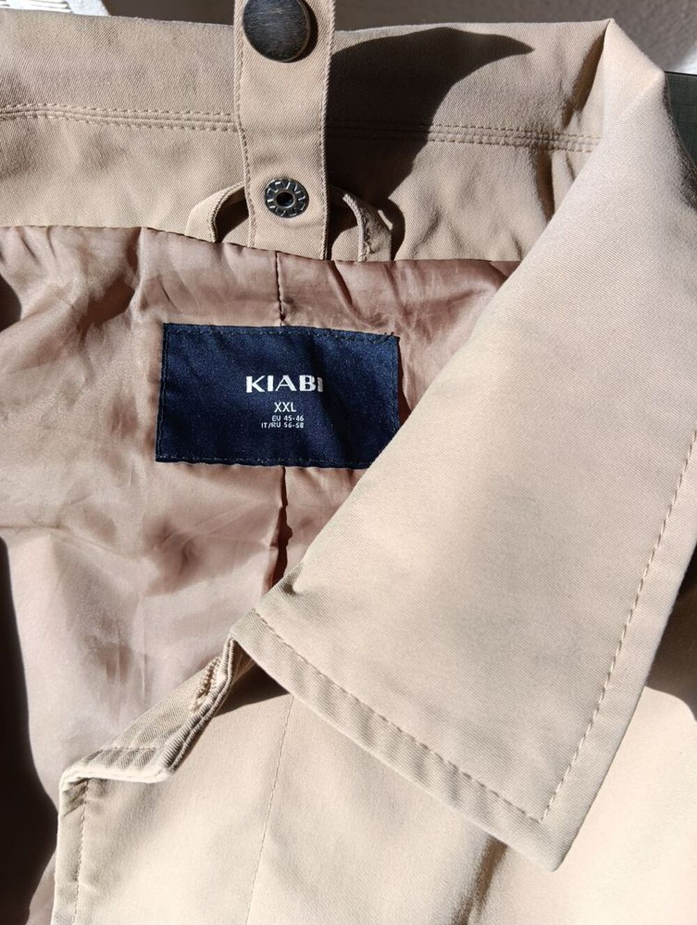 Parqua marron casiment neuf marque Kiabi taille XXL. Vêtements