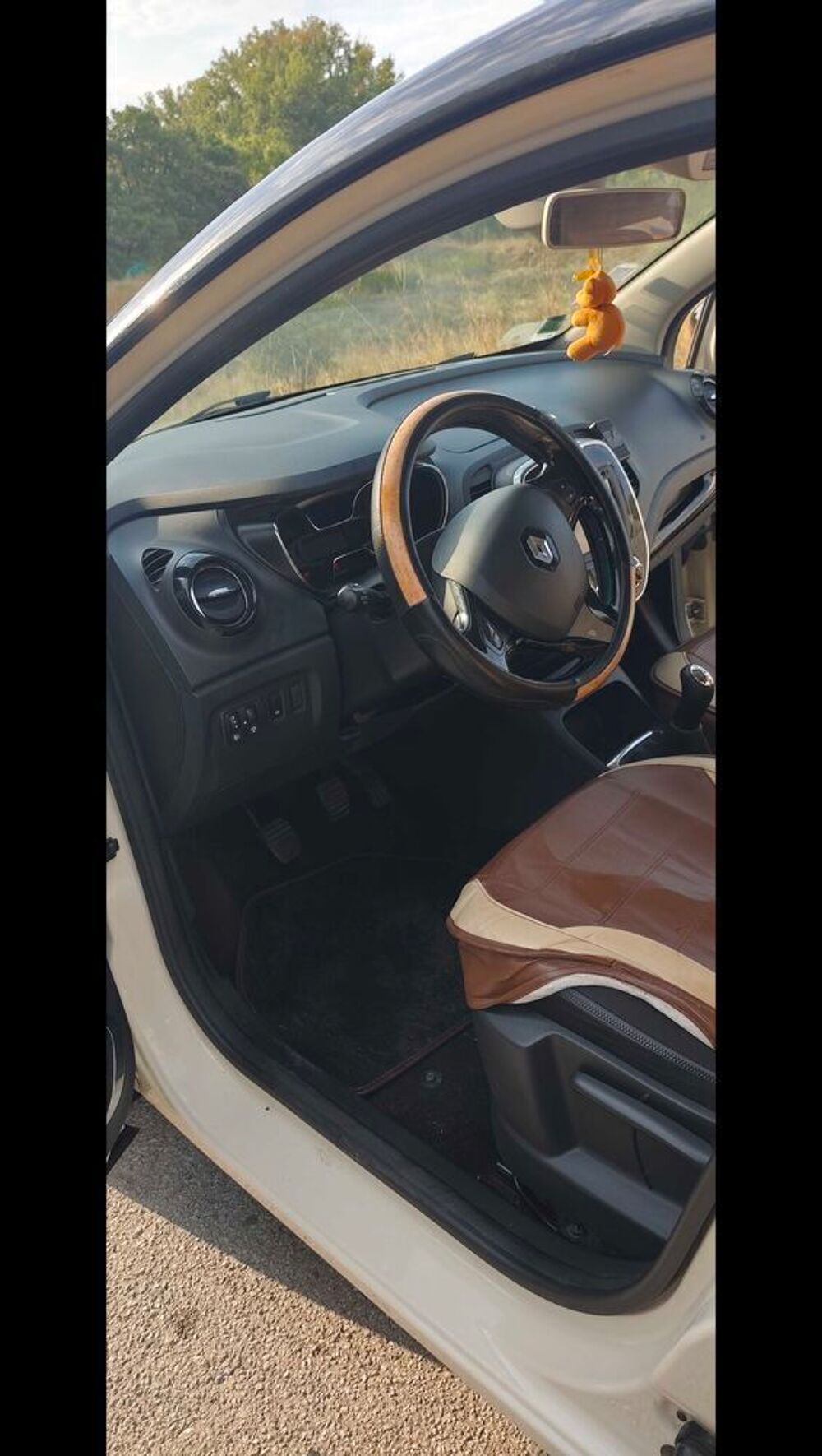 Captur dCi 90 E6C Business 2014 occasion 11580 Alet-les-Bains