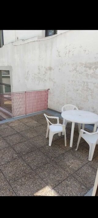  Appartement à louer 2 pièces 44 m² Villeurbanne