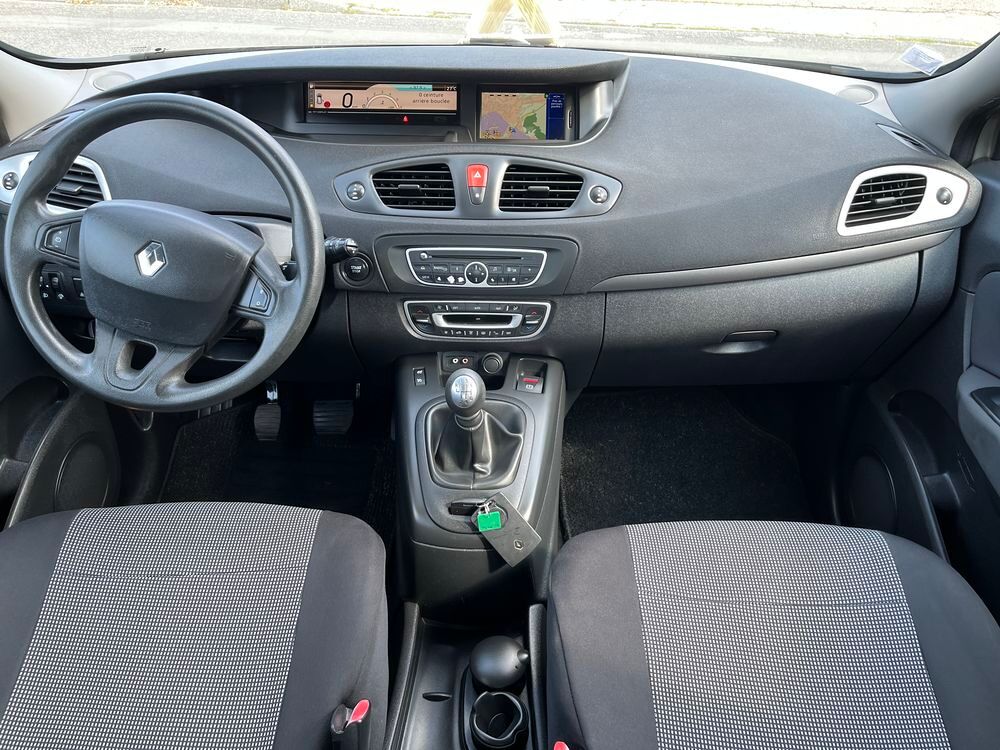 Sc&eacute;nic III Scenic III dCi 110 FAP eco2 Expression Euro 5 2010 occasion 42700 Firminy